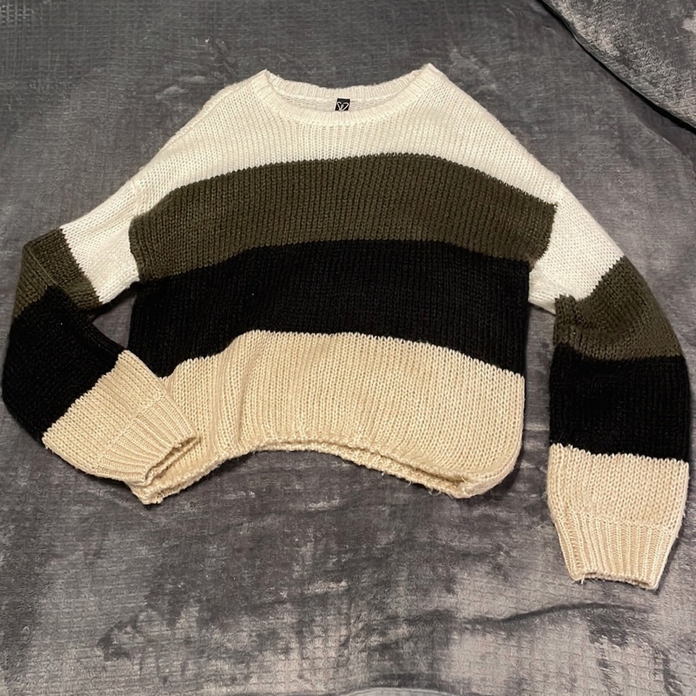 Windsor sweater